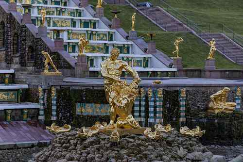 Большой каскад в Петергофе (Осень)