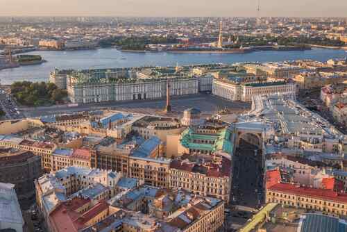 Дворцовая площадь в Петербурге вид с воздуха
