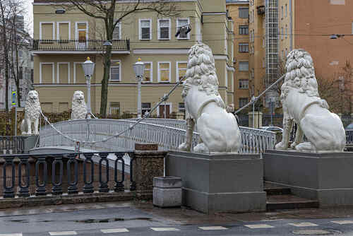 Осень на канале Грибоедова. Львиный мост.