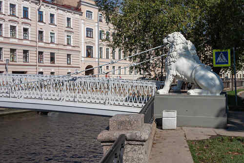 Львиный мост в Петербурге