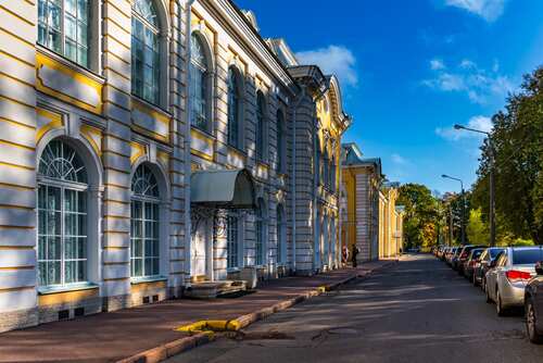 Музей Бенуа в Петергофе