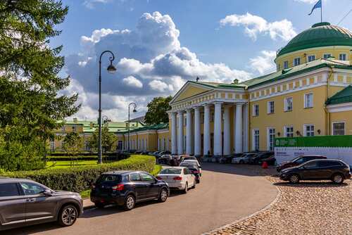 Петроградская сторона. Таврический дворец