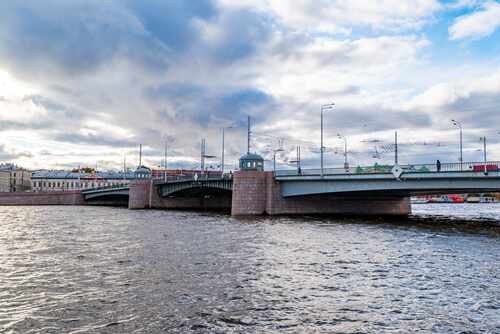 Тучков мост на Неве