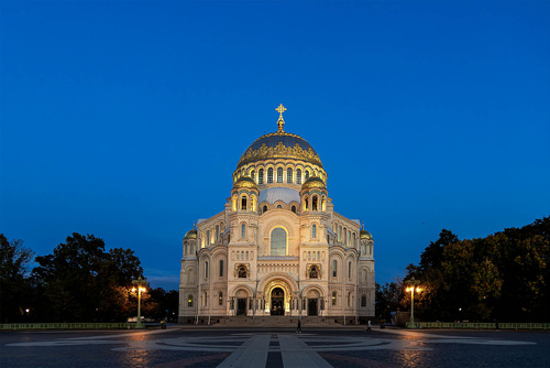 Морской собор в Кронштадте. Вечер