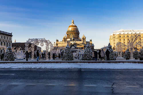Зима в Петербурге. Исаакиевская площадь на Новый год