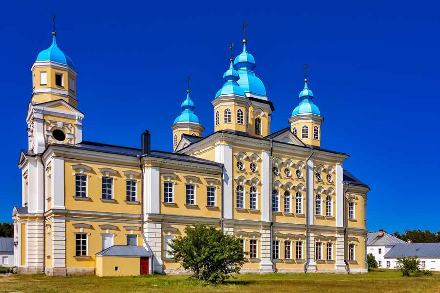 Собор Рождества Пресвятой Богородицы на острове Коневец