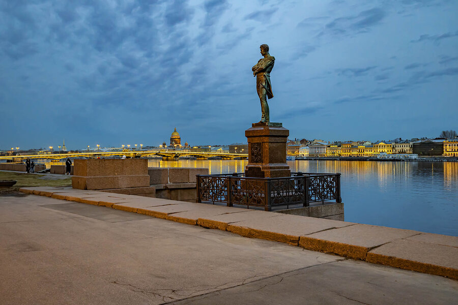 Памятник Крузенштерну